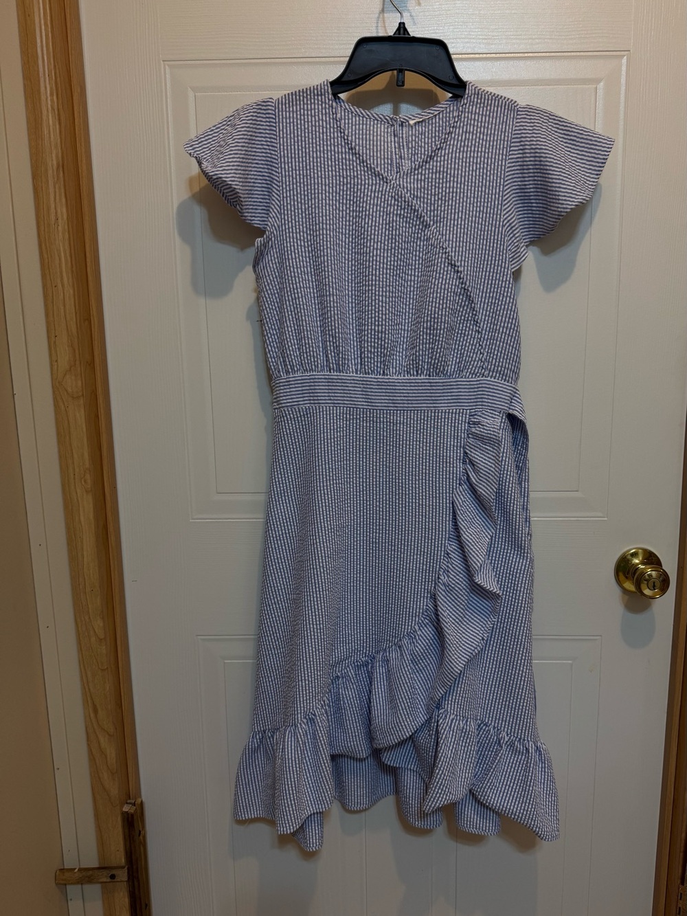 Unbranded Sz S Blue Seersucker Faux Wrap Ruffle Dress VGUC 😊😊